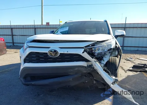2021 Toyota Rav4 Xle from USA, damaged, VIN 2T3W1RFV5MC139591